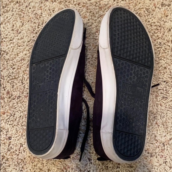 Boys Navy blue suede tennis shoes size 6 - Picture 4 of 5